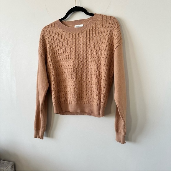 Heartloom- Asher Cable Knit Crew Neck Sweater (Size: Medium) - Picture 5 of 8
